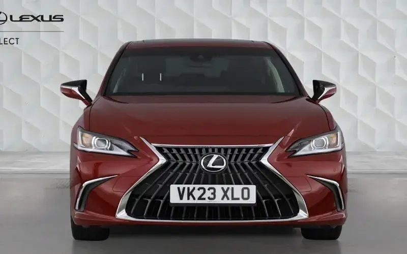 Used Lexus ES300H 218 HP (160 kW) 2021 Sedan
