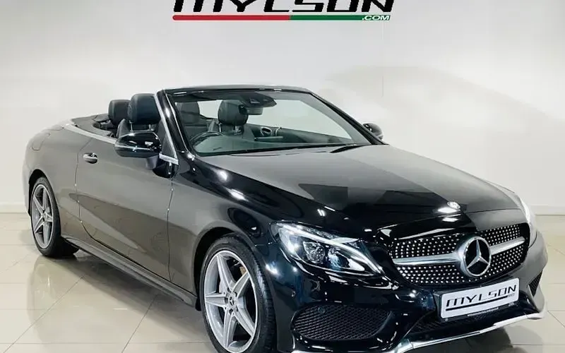 Usado Mercedes C200 AMG line 184 CV (135 kW) 2018 Descapotable