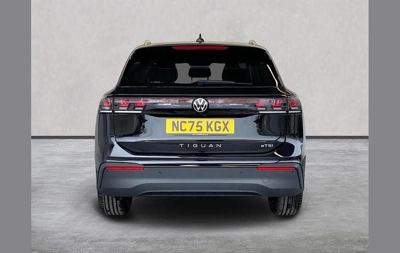 New VW Tiguan Match 128 HP (94 kW) 2026 Black SUV