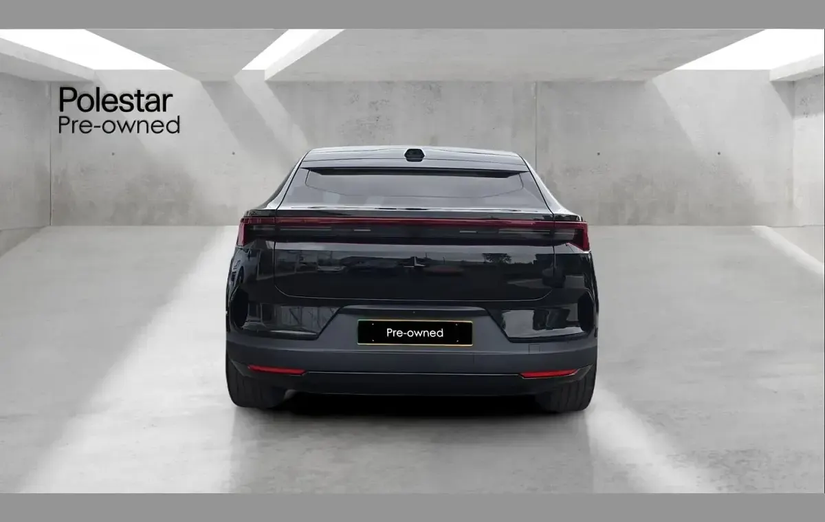 New Polestar 4 Plus 196 kW (267 HP) 2026 Black SUV