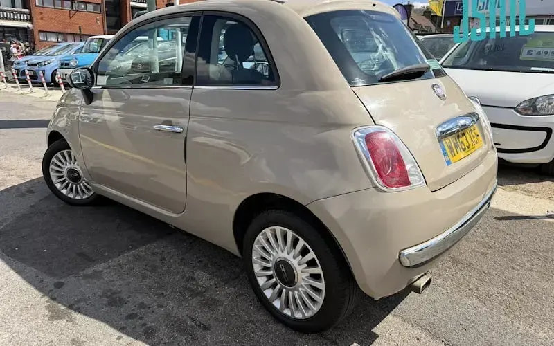 Used Fiat 500 Lounge 69 HP (50 kW) 2014 Beige Hatchback