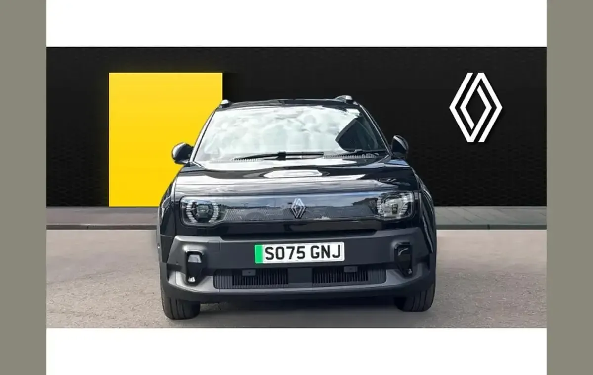 Usado Renault R4 Komfort 108 kW (147 HP) 2025 Other SUV