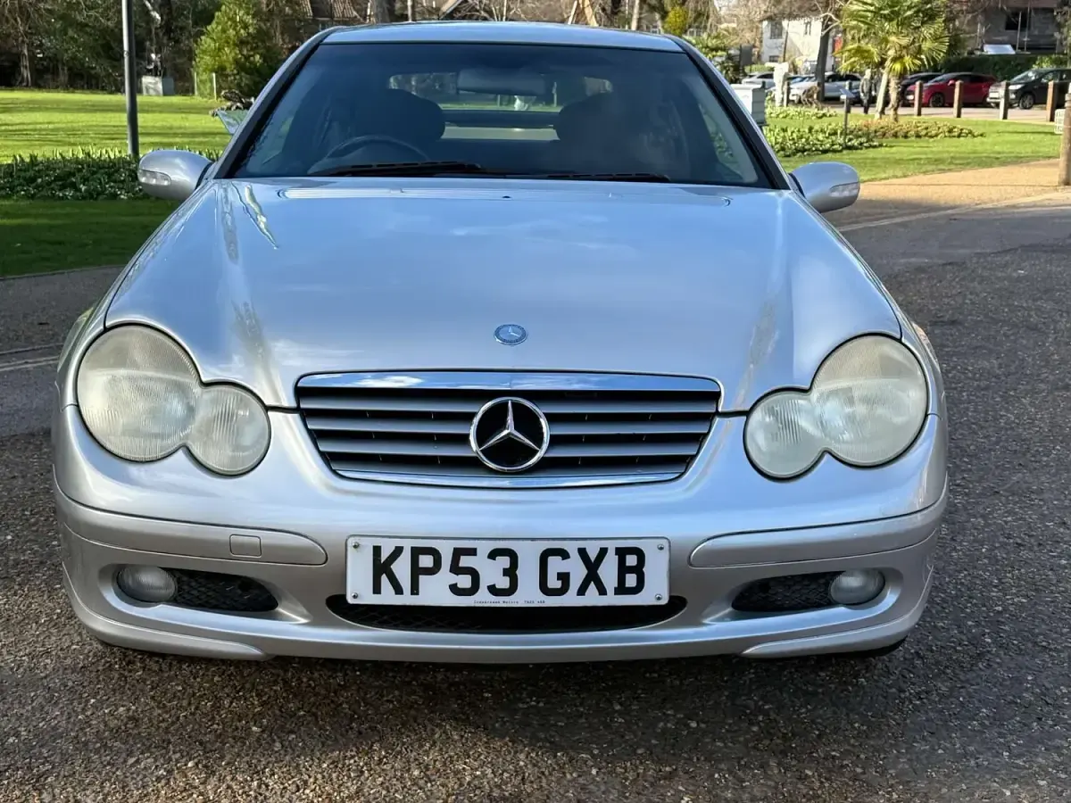 Used Mercedes C200 SE 2003 Silver Coupe
