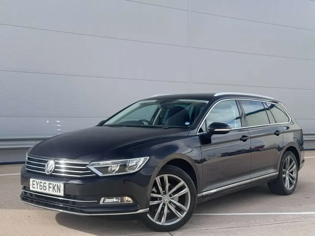 Used VW Passat GT 190 HP (139 kW) 2016 Black Estate