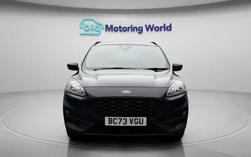 Used Ford Kuga ST-Line 224 HP (164 kW) 2023 SUV