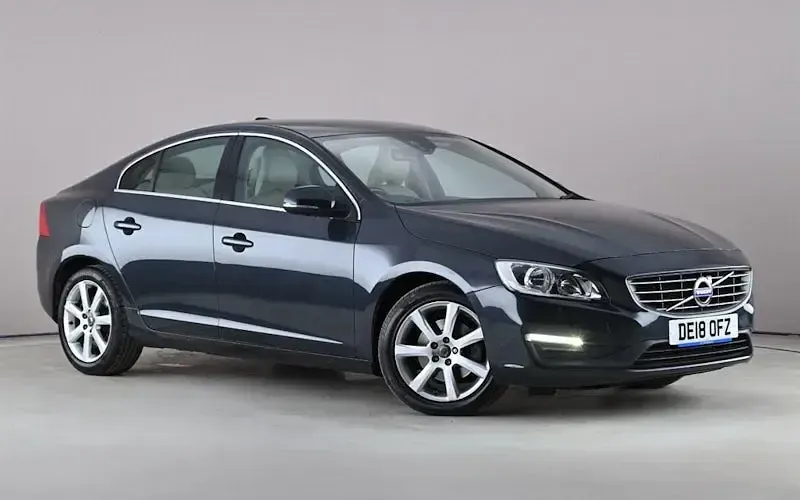 Used Volvo S60 SE 190 HP (139 kW) 2017 Sedan