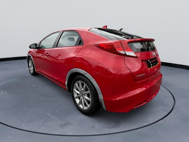 Used Honda Civic SE 2012 Red Hatchback