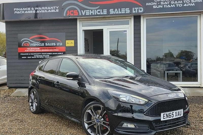 Black Used 2016 Ford Focus ST Hatchback | £9,495 (Super price) - Image 1/1