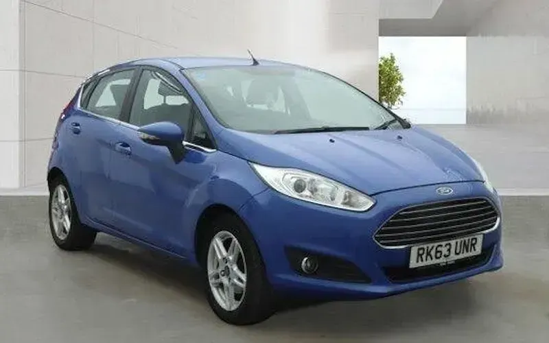 Used Ford Fiesta Zetec 125 HP (91 kW) 2013 Hatchback