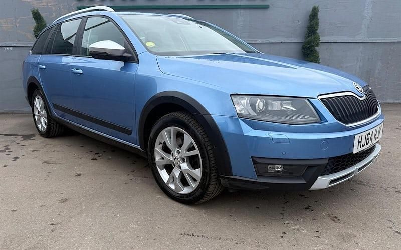 Used Skoda Octavia Scout 184 HP (135 kW) 2016 Estate