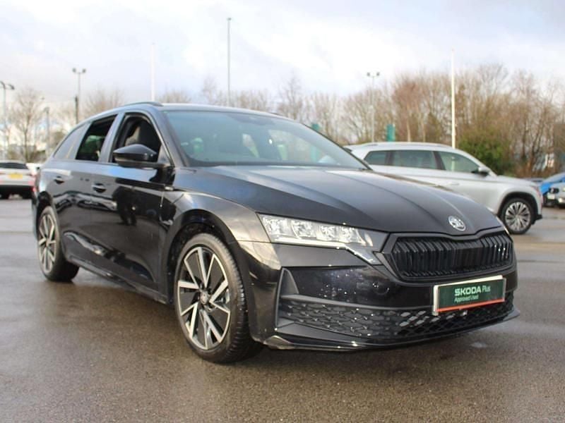 New Skoda Octavia SportLine 110 HP (80 kW) 2025 Black Estate