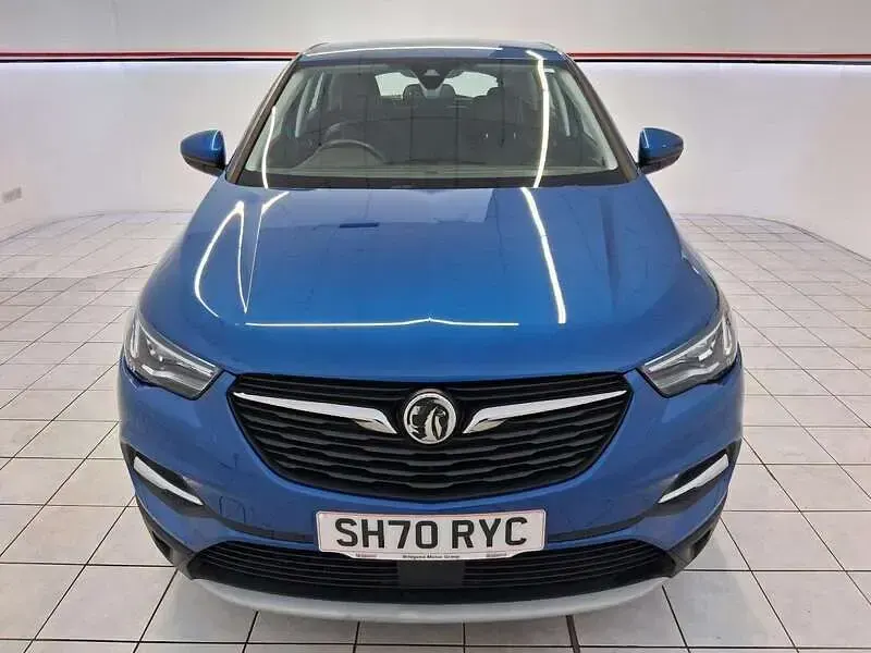 Used Vauxhall Grandland X Business Edition 130 HP (95 kW) 2020 Blue SUV