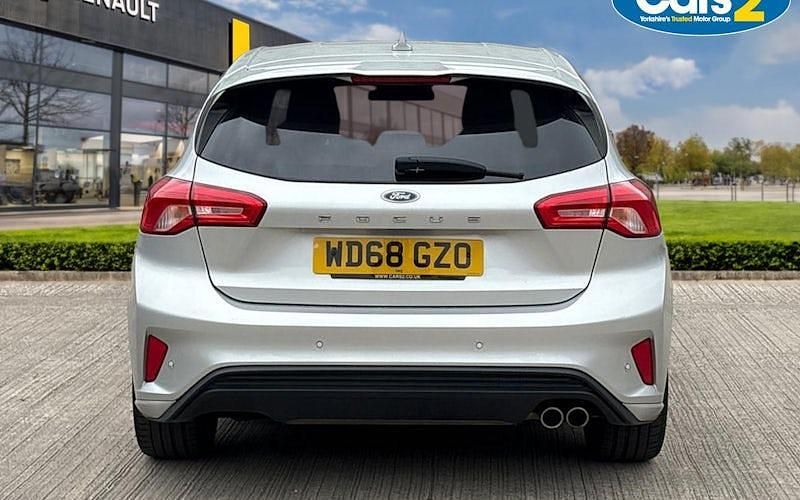 Used Ford Focus ST-Line X 125 HP (91 kW) 2019 Silver Hatchback