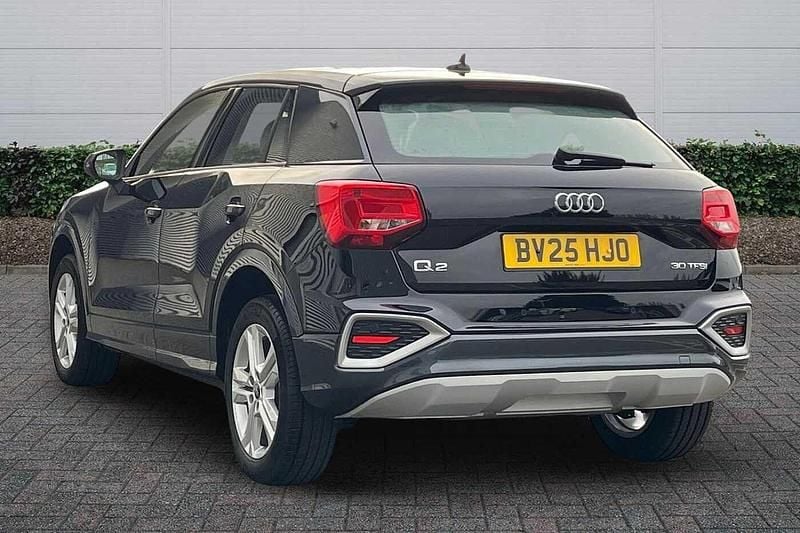 Used Audi Q2 Sport 113 HP (83 kW) 2025 Black SUV