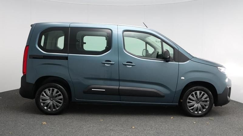 Used Citroën e-Berlingo 100 kW (136 HP) 2024 Blue MPV