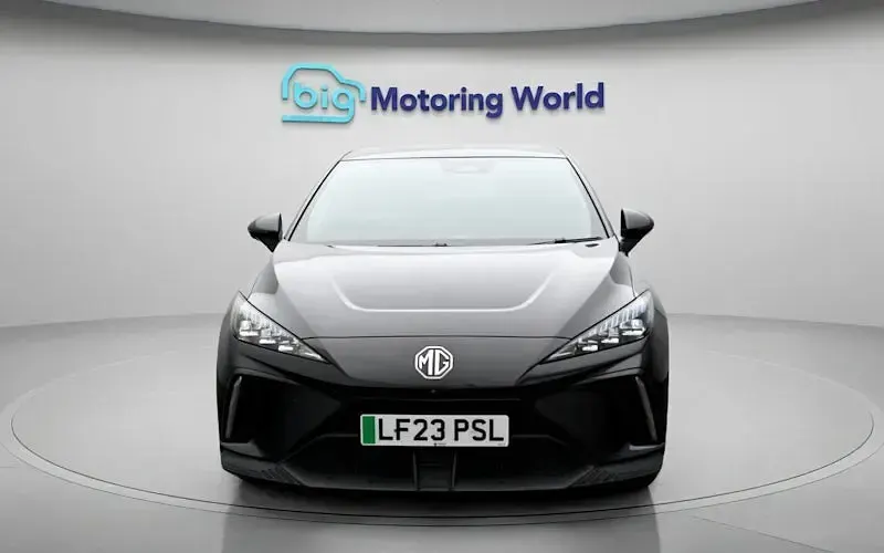 Usado MG MG4 EV Trophy 150 kW (204 HP) 2025 Citadino
