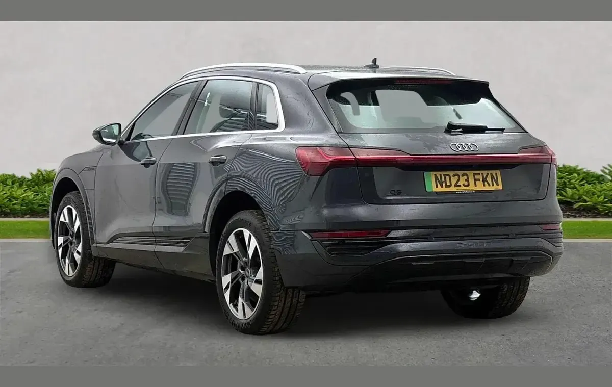 Used Audi Q8 e-tron Sport 250 kW (340 HP) 2023 Grey SUV