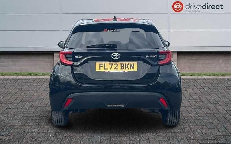 Used Toyota Yaris Hybrid Design 116 HP (85 kW) 2026 Hatchback