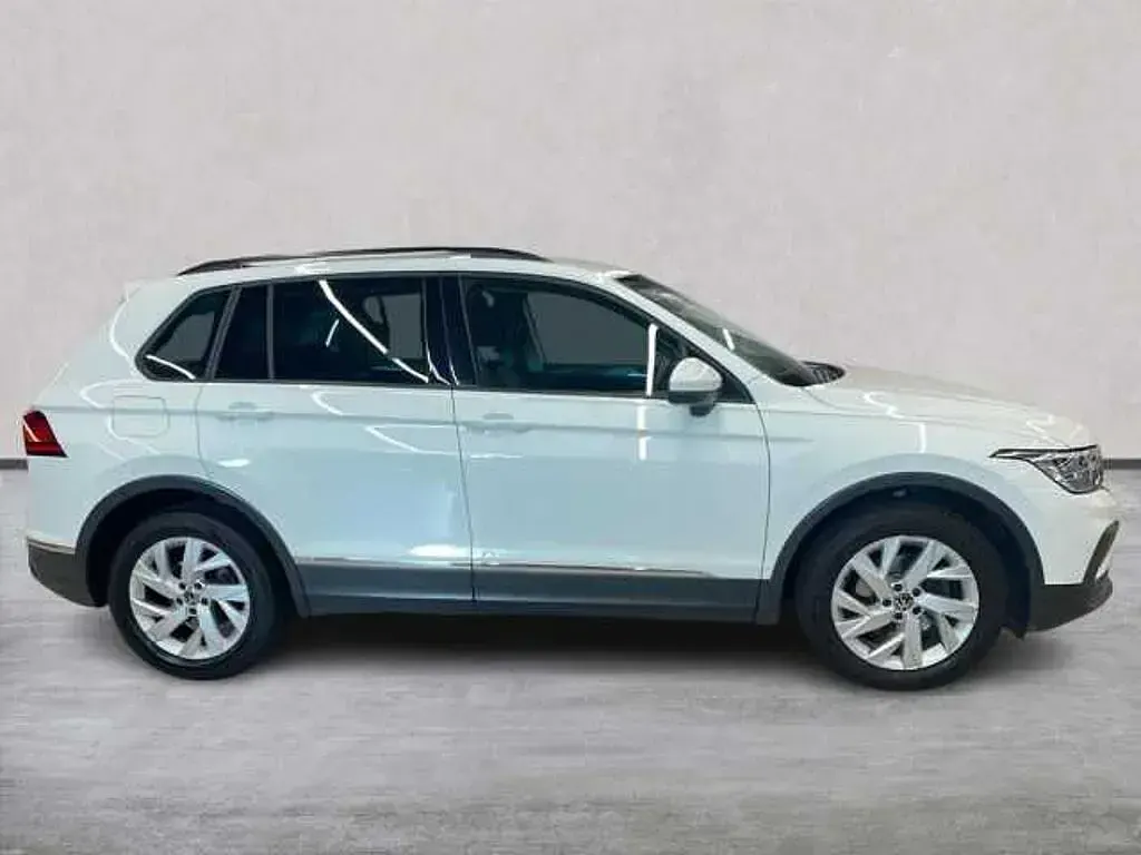 Used VW Tiguan Life 150 HP (110 kW) 2023 White SUV