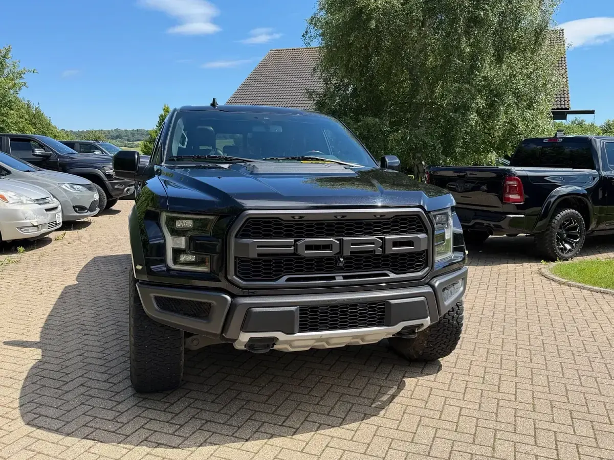 Used Ford F-150 Raptor 2020 Black Pickup