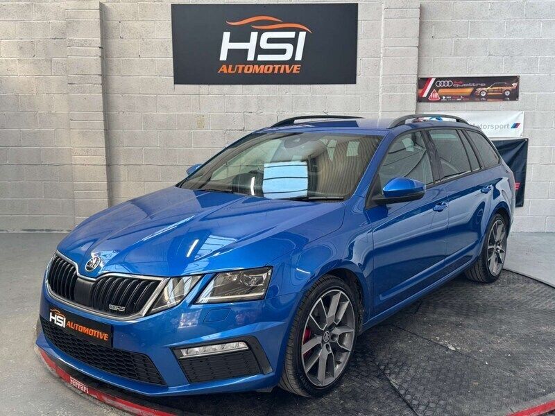 Blue Used 2017 Skoda Octavia vRS Estate | £11,195 (A bit pricey) - Image 1/4