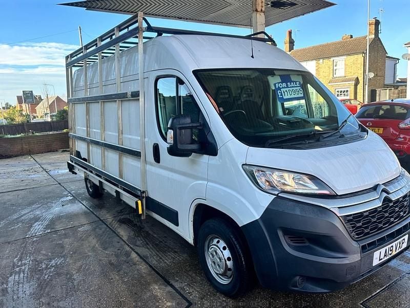 White Used 2019 Citroën Relay Van | £9,995 (Good price) - Image 1/4