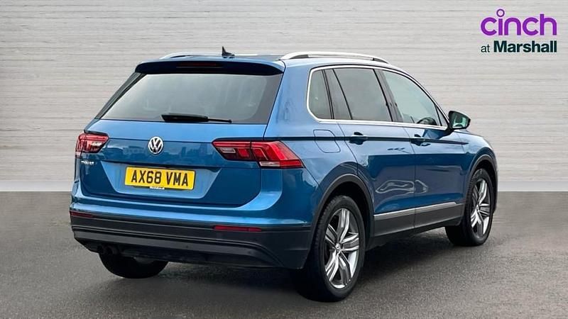 Used VW Tiguan Match 150 HP (110 kW) 2019 Caribbean blue metallic SUV