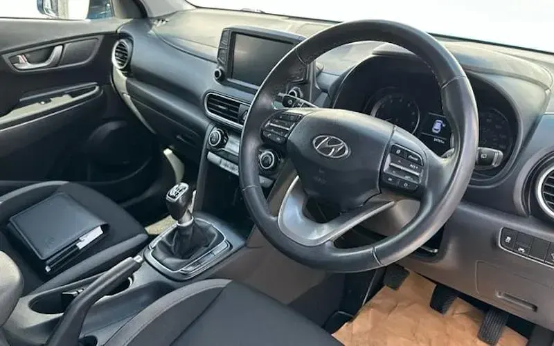 Used Hyundai Kona Premium 120 HP (88 kW) 2020 Blue SUV