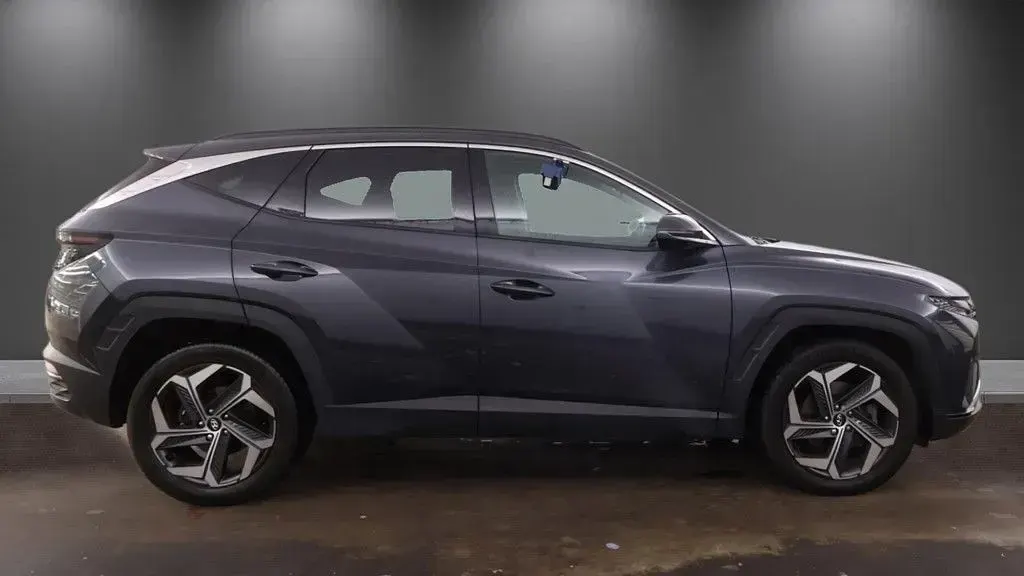 Used Hyundai Tucson Premium 230 HP (169 kW) 2023 Grey SUV