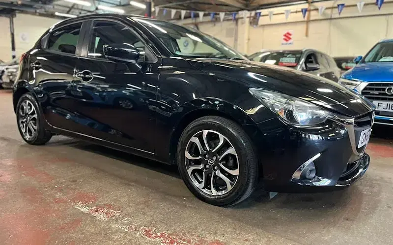 Usado Mazda 2 Edition 90 CV (66 kW) 2017 Utilitario