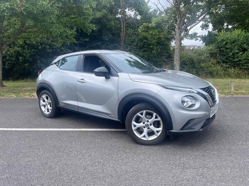 Silver Used 2019 Nissan Juke Acenta SUV | £11,995 (Good price) - Image 1/4
