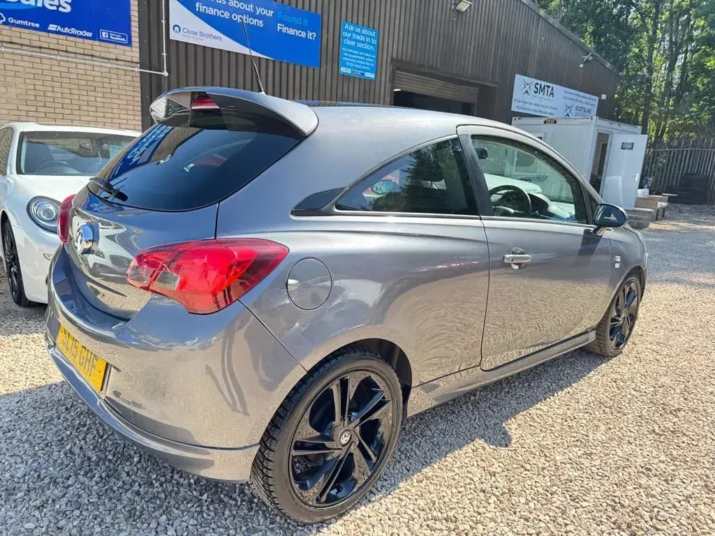 Used Vauxhall Corsa Edition 70 HP (51 kW) 2015 Grey Hatchback