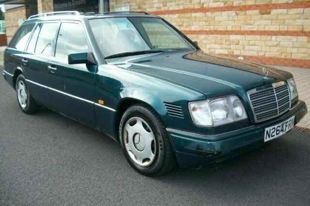 Used 1995 Mercedes E200 Classic Estate | £1,095 - Image 1/3