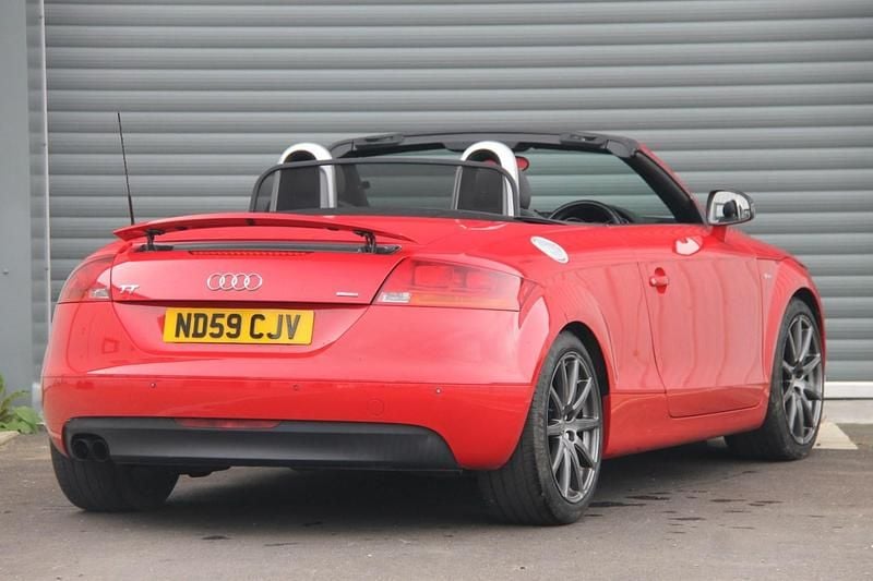 Used Audi TT 160 HP (117 kW) 2009 Red Coupe
