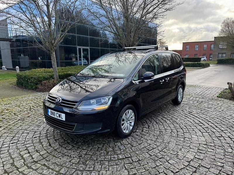 Begagnad VW Sharan SE 140 HK (102 kW) 2011 Svart Minibuss
