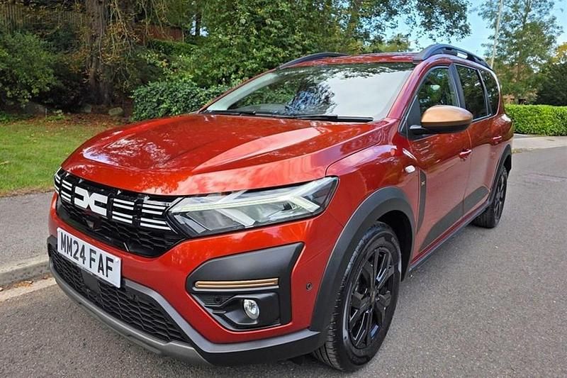 Used 2024 Dacia Jogger Extreme SUV | £16,995 (Fair price) - Image 1/1