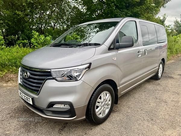 Silver Used 2019 Hyundai I800 SE MPV | £14,495 (Fair price) - Image 1/4
