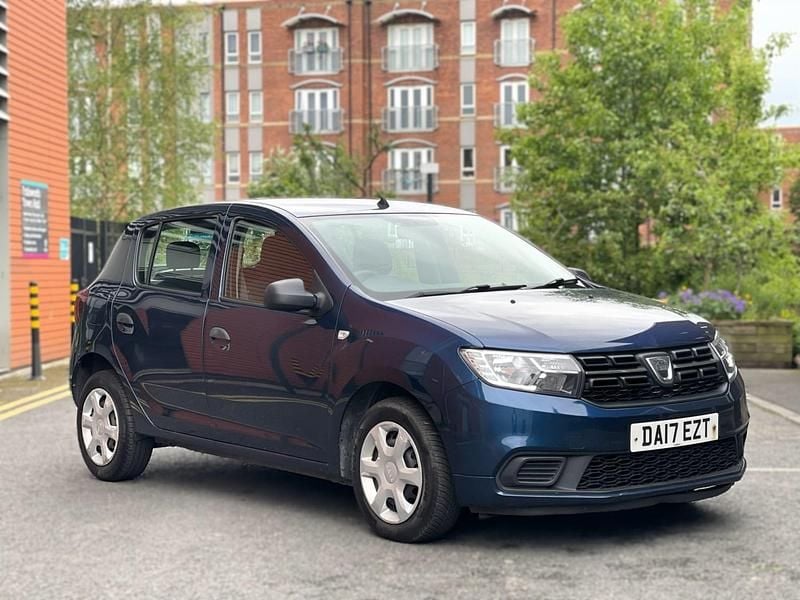 Blue Used 2017 Dacia Sandero Ambiance Hatchback | £3,395 (Fair price) - Image 1/4