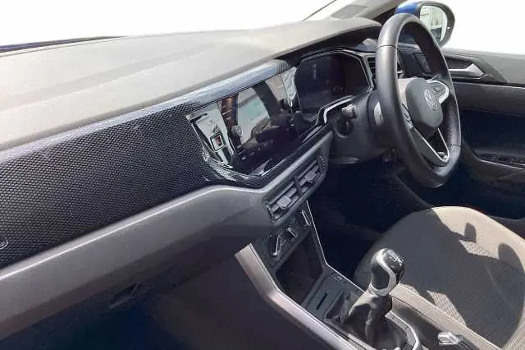 Used VW Taigo Life 110 HP (80 kW) 2022 Blue SUV