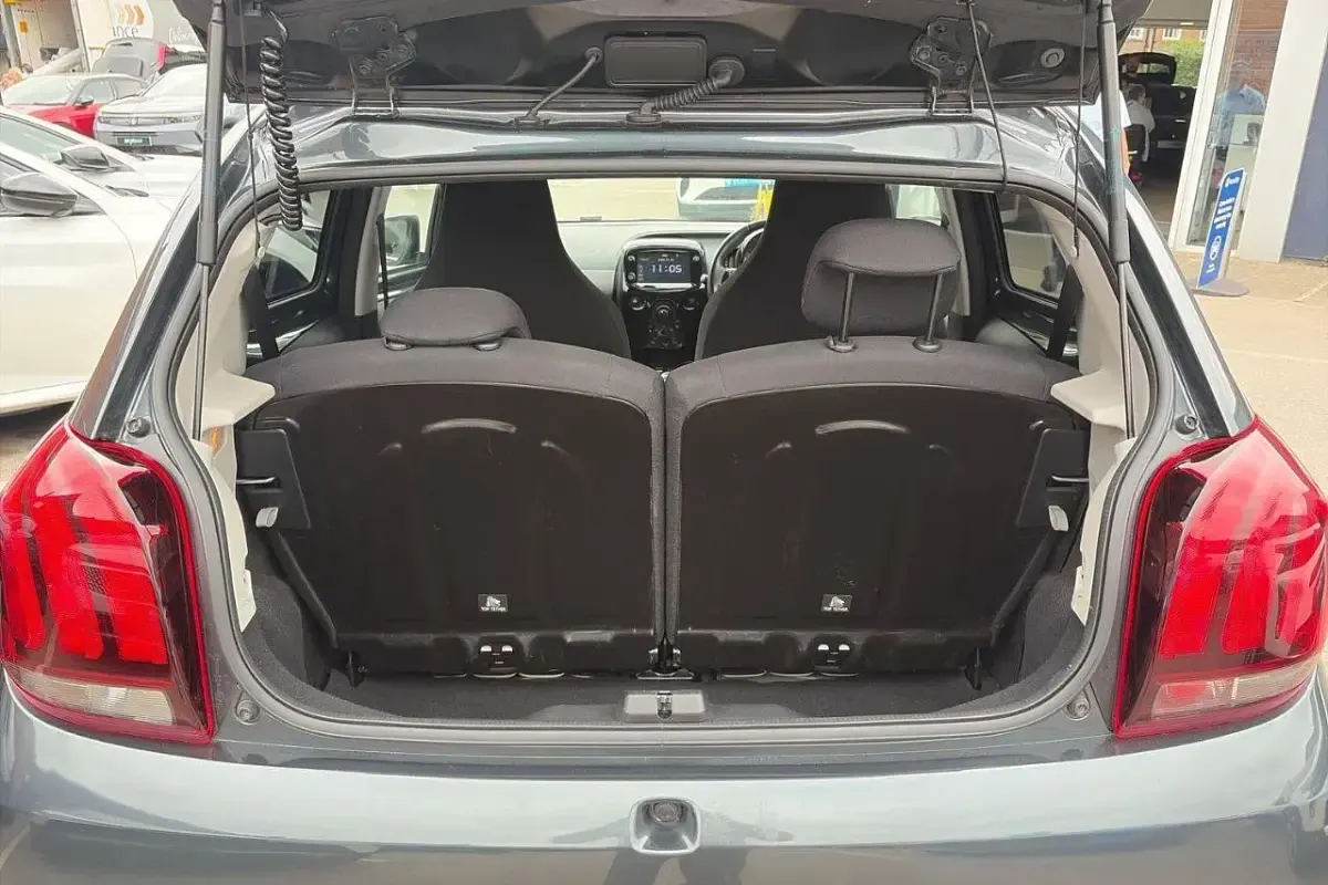 Used Peugeot 108 Allure 71 HP (52 kW) 2021 Grey