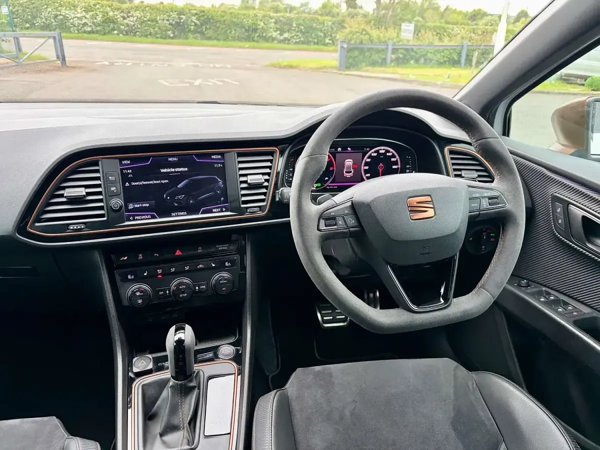 Used Seat Leon ST 4Drive 2020 White Estate