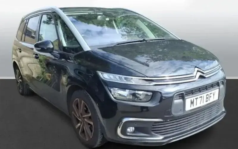 Used Citroën C4 SpaceTourer PureTech 131 HP (96 kW) 2022 MPV
