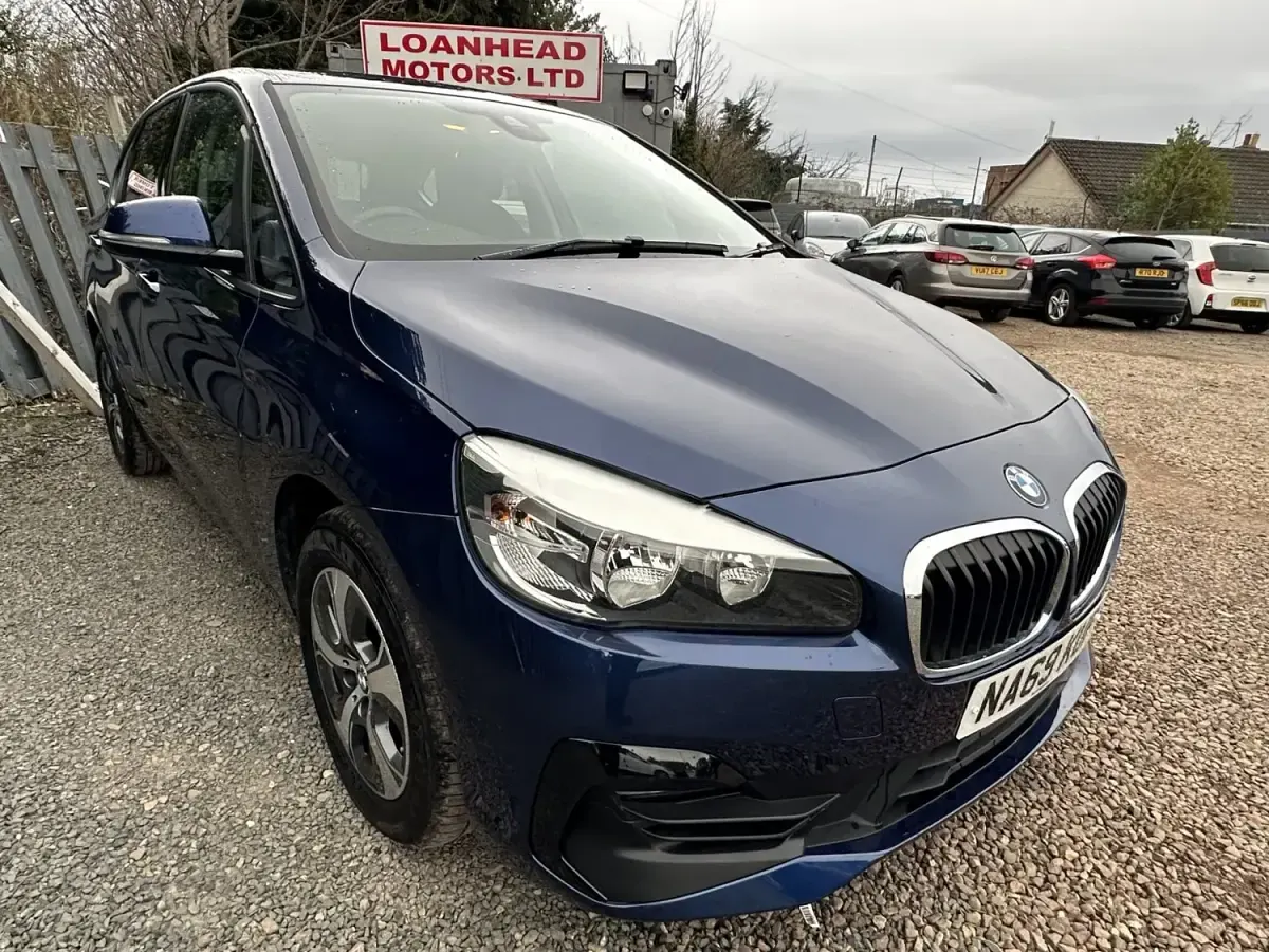 Usado BMW 218 2019 Azul Utilitario