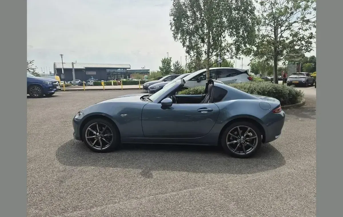 Used Mazda MX5 Inclusive 158 HP (116 kW) 2018 Blue Cabriolet