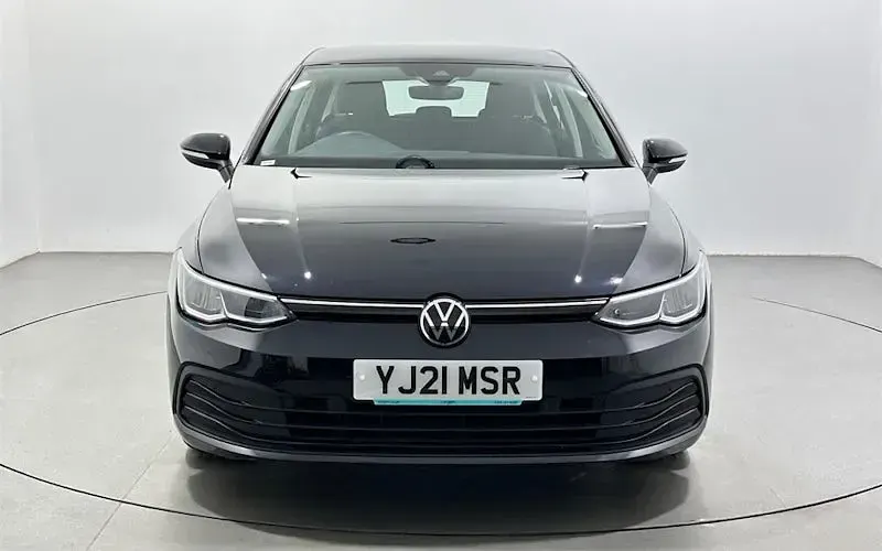 Usado VW Golf VIII Life 131 CV (96 kW) 2021 Utilitario