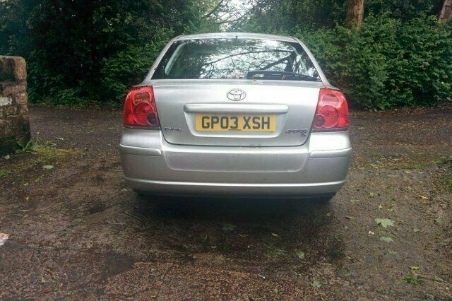 Used Toyota Avensis 127 HP (93 kW) 2003 Hatchback