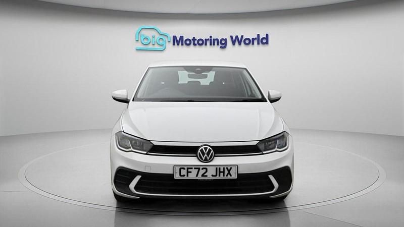 Begagnad VW Polo S 80 HK (58 kW) 2022 Vit Halvkombi