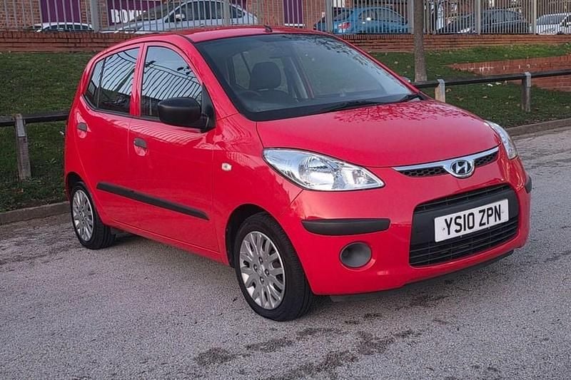 Red Used 2010 Hyundai i10 Classic Hatchback | £2,000 (Fair price) - Image 1/1