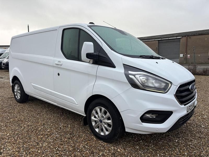 Used Ford Transit Custom Limited 130 HP (95 kW) 2023 White Van