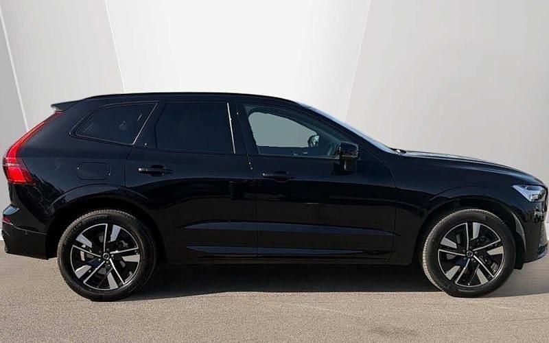 Used Volvo XC60 Plus 250 HP (183 kW) 2026 SUV